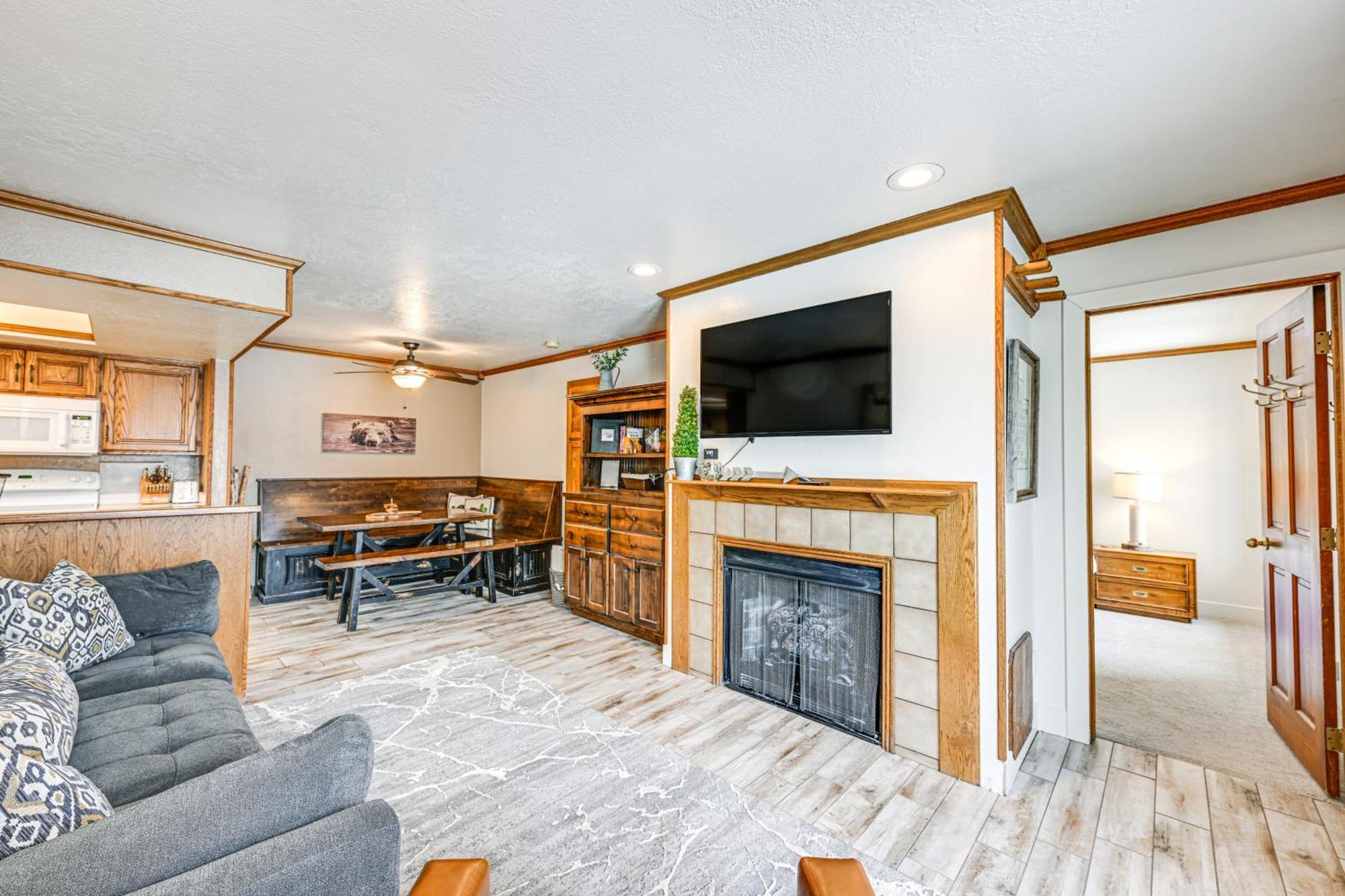 Brian Head Condo With Pool Access - Steps To Resort! 외부 사진